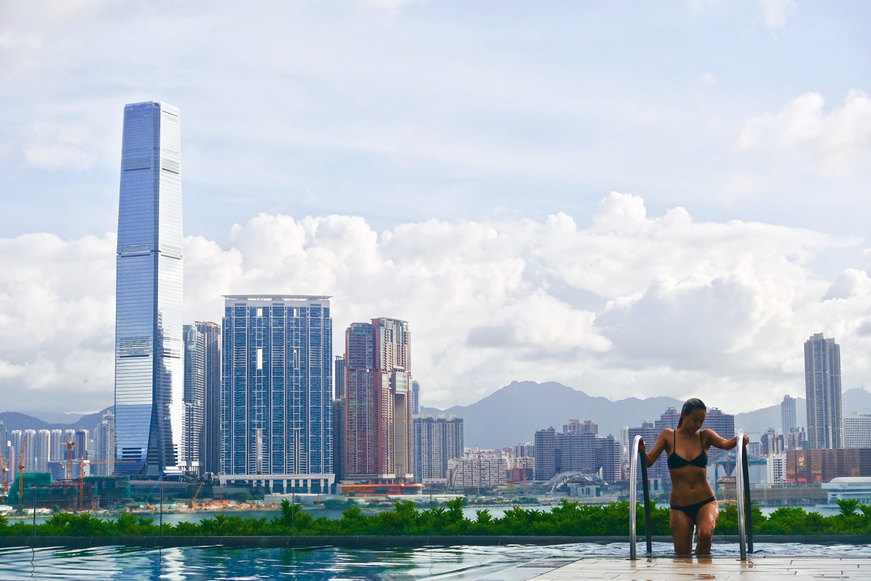 Four Seasons Hong Kong